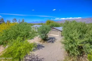 13675 E Crazy Horse Trail, Vail, AZ 85641 - Photo 1