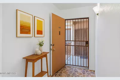 1600 N Wilmot Road #244, Tucson, AZ 85712 - Photo 1