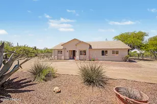 681 N Calle Rinconado, Vail, AZ 85641 - Photo 1