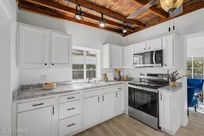 328 W 38th Street, Tucson, AZ 85713 - Photo 1