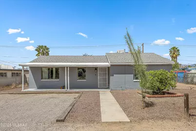 3321 E Silverlake Road, Tucson, AZ 85713 - Photo 1