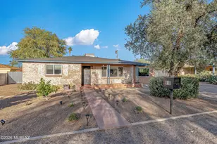 918 N Montezuma Ave, Tucson, AZ 85711 - Photo 1