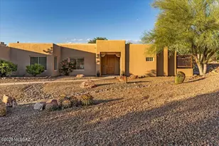 1124 W Saddlehorn Pl, Oro Valley, AZ 85704 - Photo 1