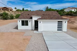 897 Paseo Comanche, Rio Rico, AZ 85648 - Photo 1