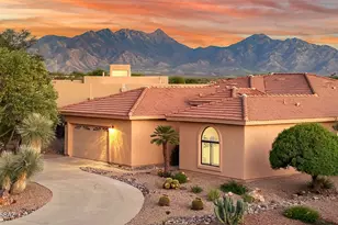810 E Josephine Canyon Dr, Green Valley, AZ 85614 - Photo 1