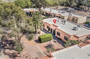 1105 S Calle De Las Casitas, Green Valley, AZ 85614 - Photo 1