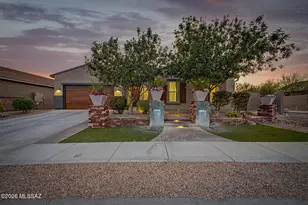 11059 N Gemma Ave, Oro Valley, AZ 85742 - Photo 1