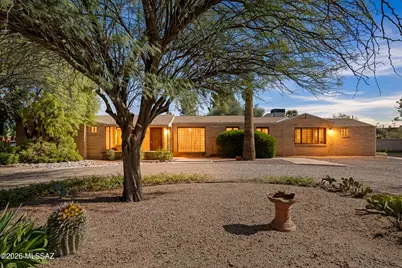 325 S Calle De La Azucena, Tucson, AZ 85711 - Photo 1