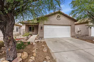 9557 N Englewood Dr, Tucson, AZ 85743 - Photo 1