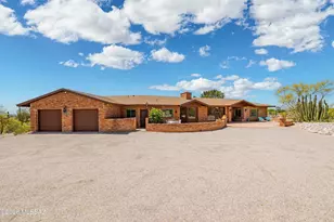5455 N Via Alcalde, Tucson, AZ 85718 - Photo 1