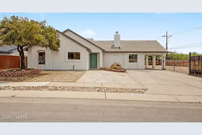 7271 S Camino Alegre, Tucson, AZ 85746 - Photo 1