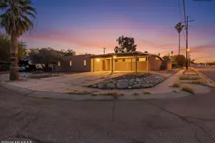 3318 W Orange Grove Rd, Tucson, AZ 85741 - Photo 1