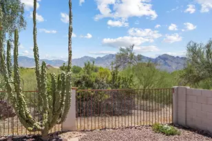 10990 N Double Eagle Ct, Oro Valley, AZ 85737 - Photo 1