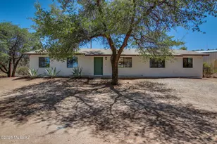 320 N Estill Dr, Oracle, AZ 85623 - Photo 1