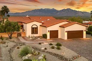 4185 S Manolito Dr, Green Valley, AZ 85622 - Photo 1
