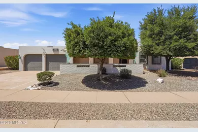 143 E Santa Chalice Drive, Green Valley, AZ 85614 - Photo 1
