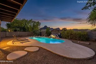 8667 N Golden Moon Way, Tucson, AZ 85743 - Photo 1
