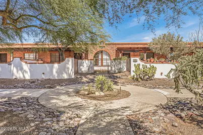 344 S Paseo Pena #B, Green Valley, AZ 85614 - Photo 1