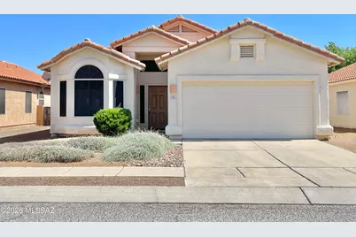 7774 E Castle Valley Way, Tucson, AZ 85750 - Photo 1
