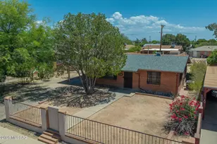 2426 E 20th St, Tucson, AZ 85719 - Photo 1