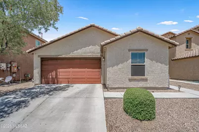 7525 E Kinnison Wash Loop, Tucson, AZ 85730 - Photo 1