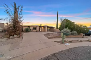 2540 S Marianne Pl, Tucson, AZ 85748 - Photo 1