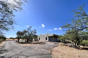 1040 N Wentworth Rd, Vail, AZ 85641 - Photo 1