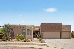 7905 W Little Eagle Ct, Tucson, AZ 85757 - Photo 1