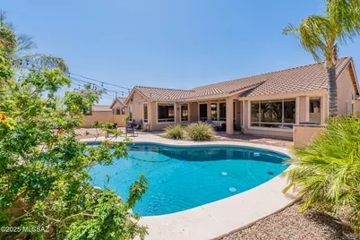 11372 N Twin Spur Court, Tucson, AZ 85737 - Photo 1