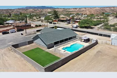 986 W Coffee Drive, Benson, AZ 85602 - Photo 1