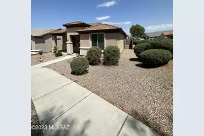 14052 E Britzka Street, Vail, AZ 85641 - Photo 1
