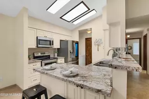 8051 N Tackroom Ln, Tucson, AZ 85741 - Photo 1