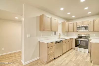 4146 E Flower Street, Tucson, AZ 85712 - Photo 1