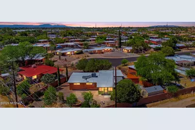 7957 E 19th Place, Tucson, AZ 85710 - Photo 1