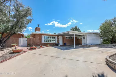 7050 E Elbow Bay Drive, Tucson, AZ 85710 - Photo 1