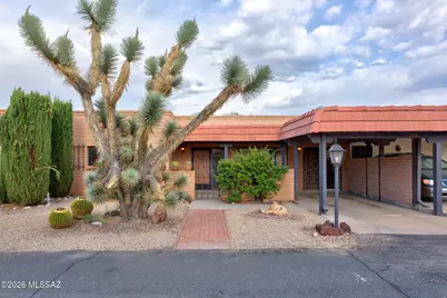 645 S Los Rubies Circle, Green Valley, AZ 85614 - Photo 1
