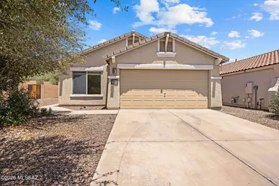8260 W Opal Moon Court, Tucson, AZ 85743 - Photo 1