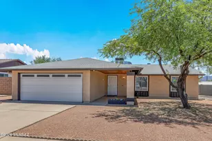 4571 W Lynn Cir, Tucson, AZ 85741 - Photo 1