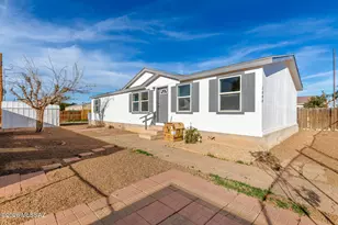 1000 W Garnette St, Tucson, AZ 85705 - Photo 1