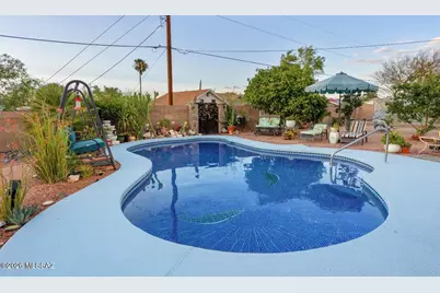 208 W George Truit Street, Corona de Tucson, AZ 85641 - Photo 1