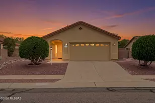 2465 N Camino Reloj, Green Valley, AZ 85614 - Photo 1