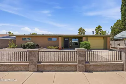 310 E 5th Place, San Manuel, AZ 85631 - Photo 1