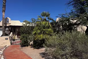 5030 N Pueblo Villas Dr, Tucson, AZ 85704 - Photo 1