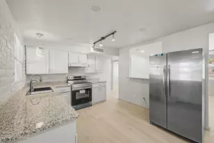 7841 E Longleaf Pl, Tucson, AZ 85730 - Photo 1