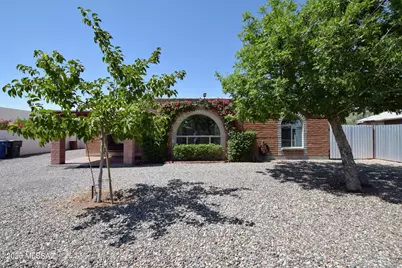 361 E Calle Arizona, Tucson, AZ 85705 - Photo 1