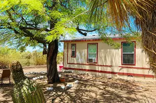 6685 N Spring Wagon Dr, Tucson, AZ 85743 - Photo 1