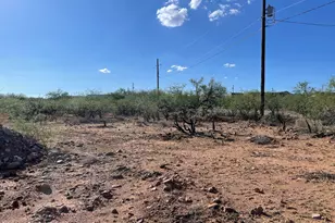 1826 Via Nueva Zelandia, Rio Rico, AZ 85648 - Photo 1