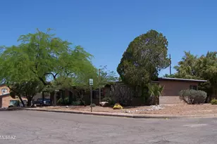 1504 N Highland Ave, Tucson, AZ 85719 - Photo 1