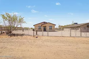 9211 W Floyd St, Tucson, AZ 85735 - Photo 1