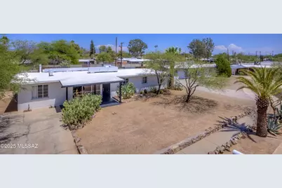 809 S Loyola Avenue, Tucson, AZ 85710 - Photo 1